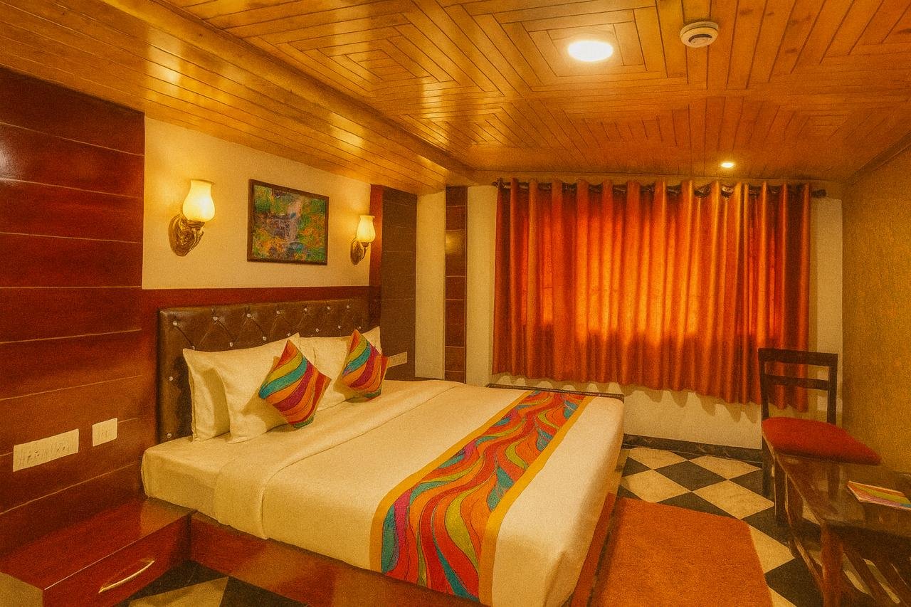 Room at The Grand White Shimla